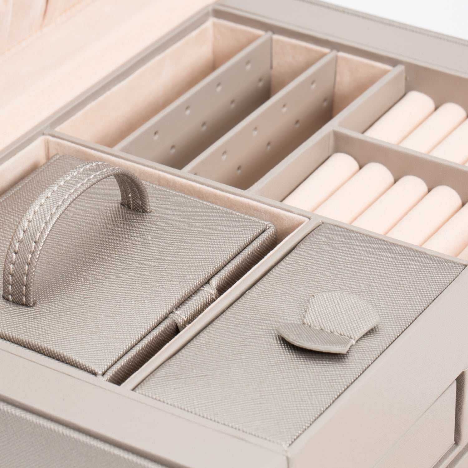 Watch Avenue UKWolf Heritage Medium Jewellery Box Pewter Saffiano 280134Watch Avenue UK