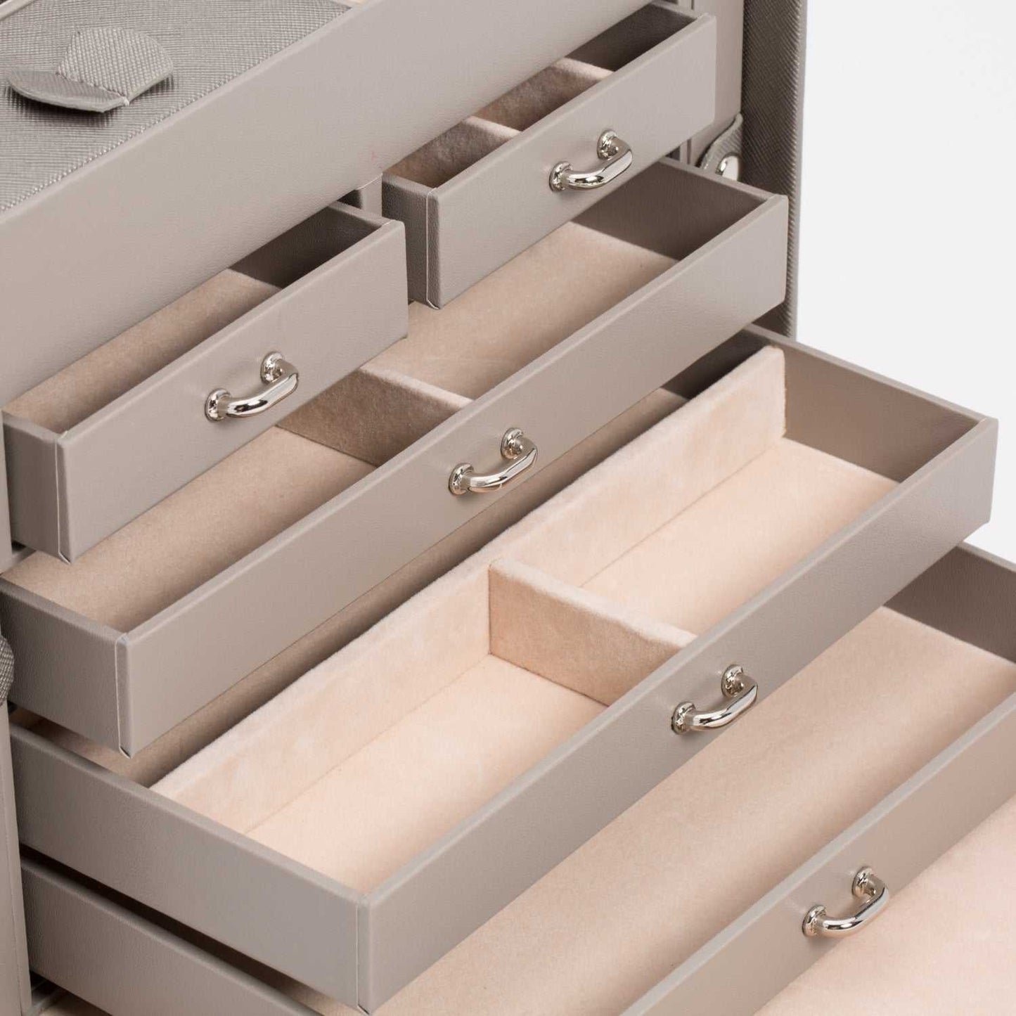 Watch Avenue UKWolf Heritage Medium Jewellery Box Pewter Saffiano 280134Watch Avenue UK