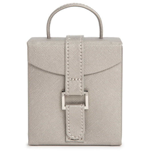 Jewellery BoxWolf Heritage Fold-Out Travel Pewter Saffiano Jewellery Box 281234Introducing the Wolf Heritage Fold-Out Travel Pewter Saffiano Jewellery Box – where classic design meets vibrant elegance in a chic pewter finish. Elevate your jewel