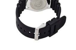 Orient Mako III Mechanical Watch (42mm) Blue Dial / Black Silicone RA-Embark on a timeless journey with Orient, the Japanese watch brand established in 1950, renowned for delivering high-quality and accessible timepieces imbued with en