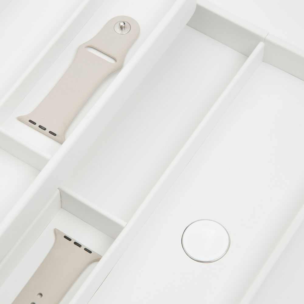 Apple watch storage case, space for straps, white design