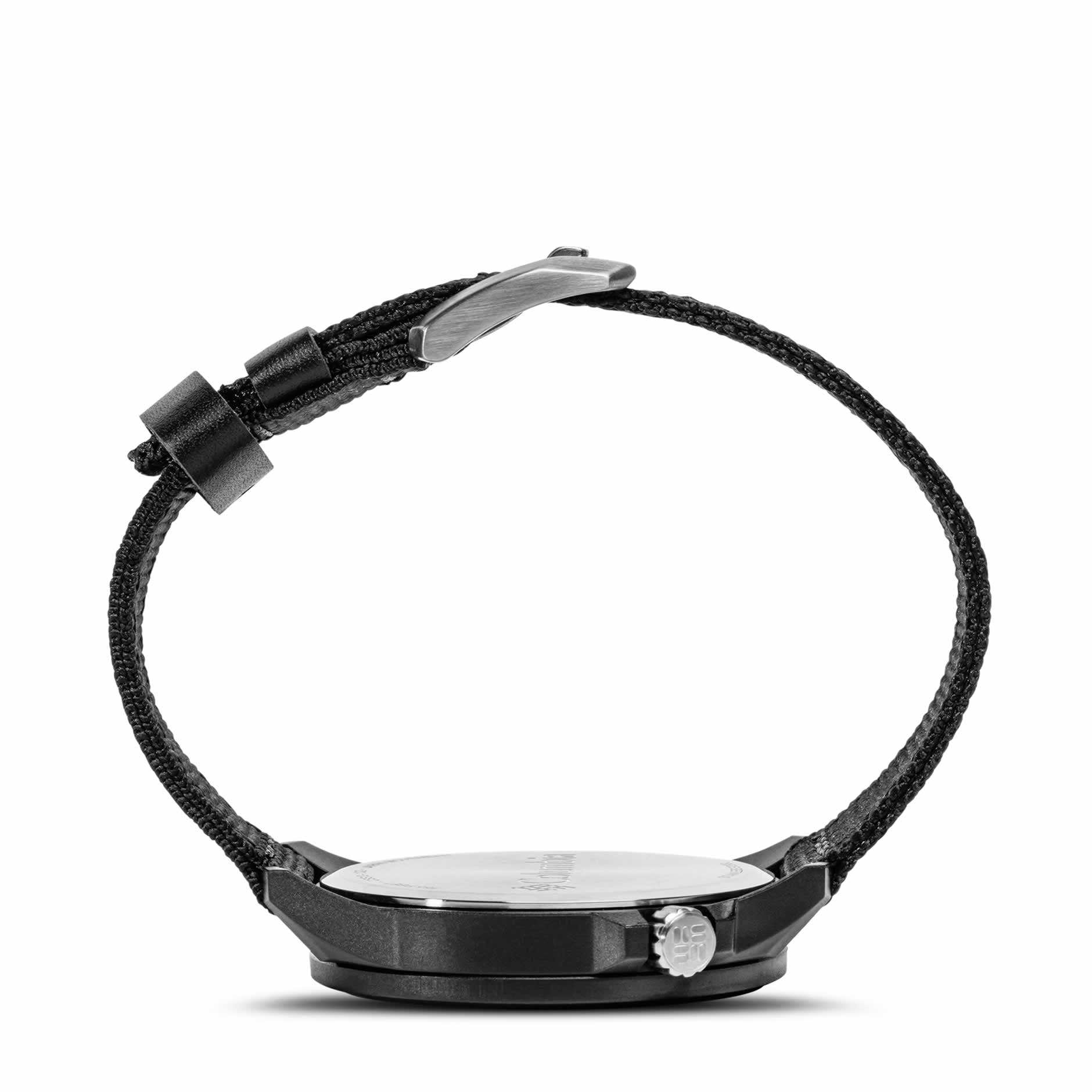 WatchColumbia Watch Crestview Black CSS10-102Experience rugged reliability and adventure-ready design with the Columbia Crestview Black CSS10-102 Watch. Built for the outdoors, this watch embodies Columbia’s co