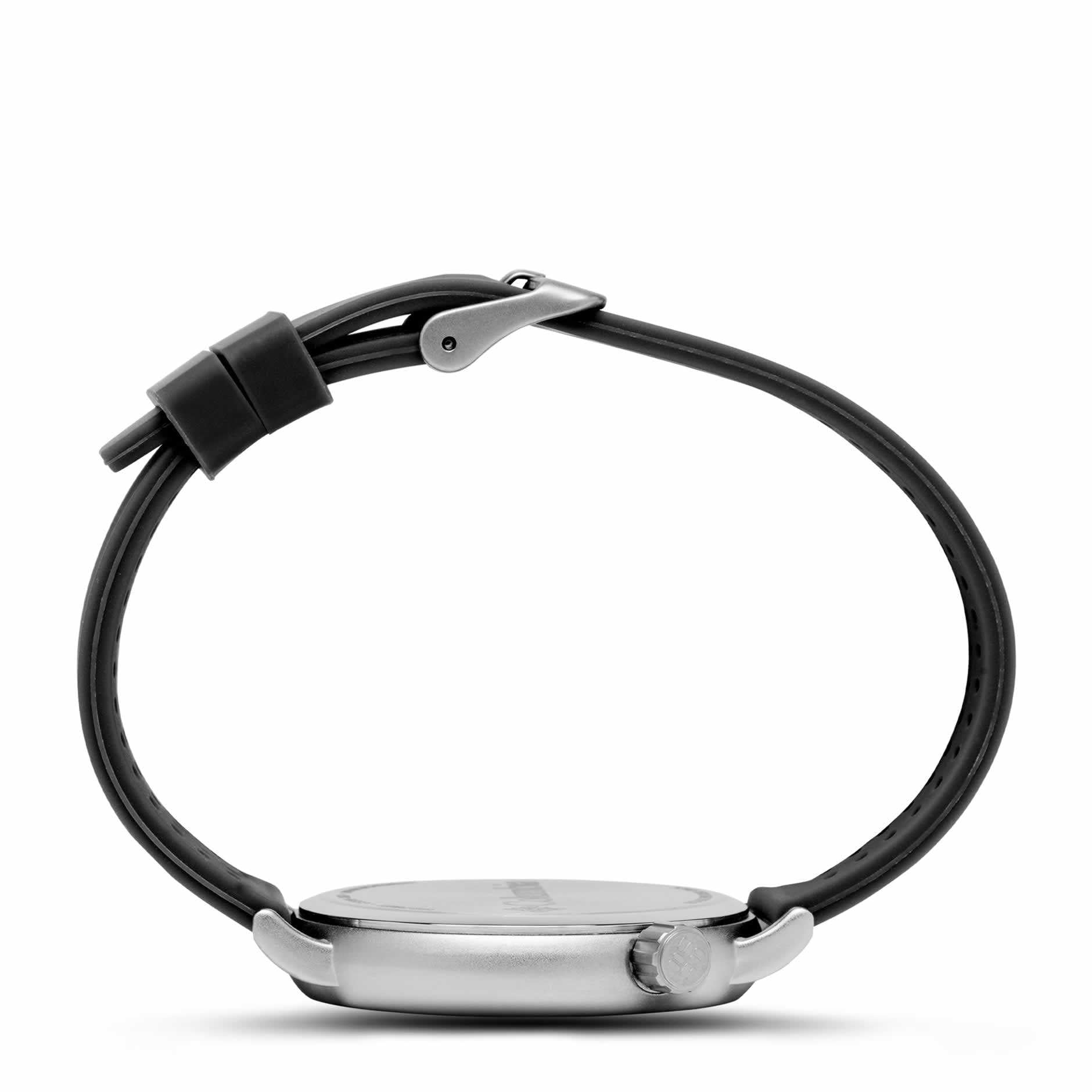 WatchColumbia Watch Trailbanks Steel Colour Black Dial Black Silicone Strap